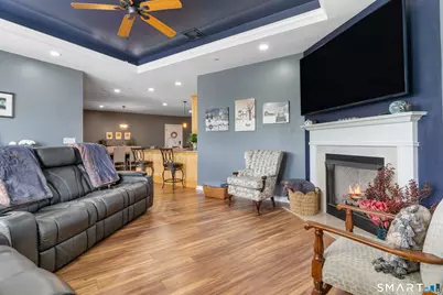 60 Maple Street #32, Branford, CT 06405 - Photo 6