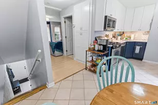 49 Thames Height Ln, Groton, CT 06340 - Photo 8