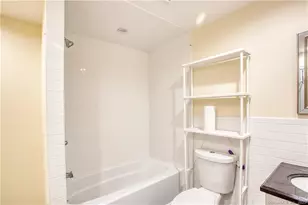 247 Willow St, Waterbury, CT 06710 - Photo 14