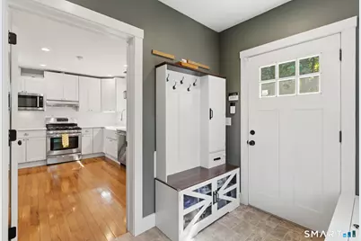 3 Middle Street, Waterford, CT 06385 - Photo 4