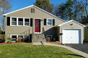 54 Berkshire Rd, West Hartford, CT 06107 - Photo 1