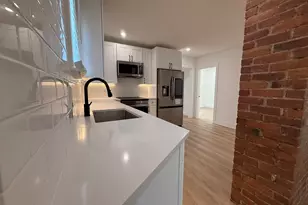 21-23 Elliott St, Hartford, CT 06114 - Photo 4