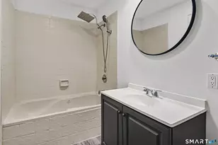 8 Woodchuck Ct, Norwalk, CT 06854 - Photo 14