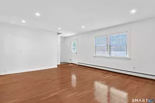 8 Woodchuck Ct, Norwalk, CT 06854 - Photo 12