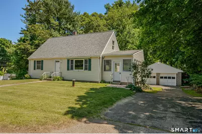 7 Bonville Drive, Montville, CT 06382 - Photo 2