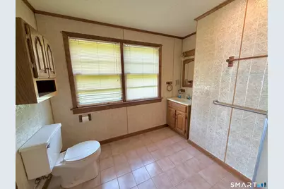 401 Round Hill Road, Salem, CT 06420 - Photo 26
