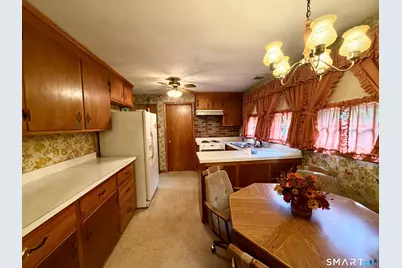401 Round Hill Road, Salem, CT 06420 - Photo 12