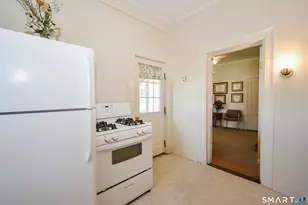 30 Vine St, New Britain, CT 06052 - Photo 14