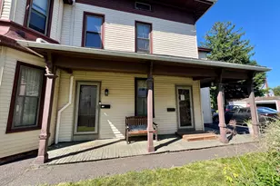 30 Vine St, New Britain, CT 06052 - Photo 4