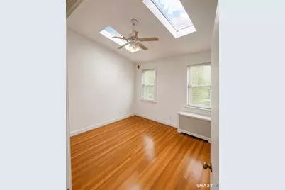 97-99 Beacon Street #3rd fl, Hamden, CT 06514 - Photo 6