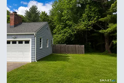 847 Manchester Road, Glastonbury, CT 06033 - Photo 14