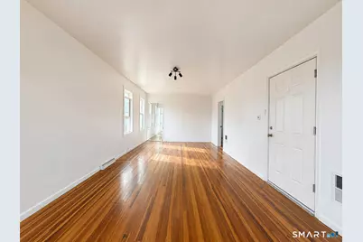 610 Hawley Avenue #2, Bridgeport, CT 06606 - Photo 6