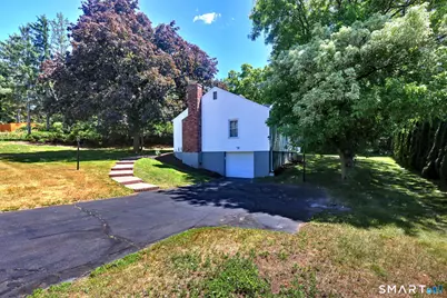 69 Bassett Road, North Haven, CT 06473 - Photo 34