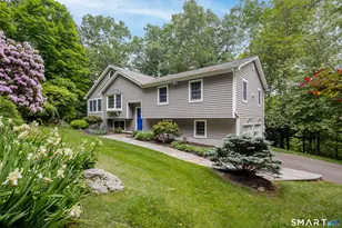 45 N Nabby Rd, Danbury, CT 06811 - Photo 2