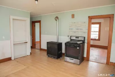 376 Broad Street, New Britain, CT 06053 - Photo 22