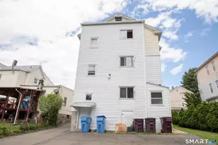 376 Broad St, New Britain, CT 06053 - Photo 38