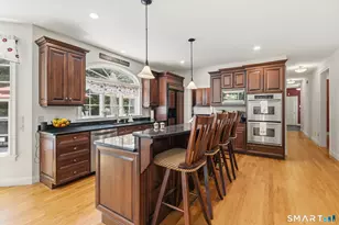 14 Bittersweet Way, Stonington, CT 06378 - Photo 10