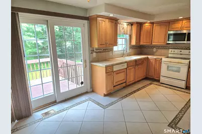 22 Winesap Circle #22, Rocky Hill, CT 06067 - Photo 8