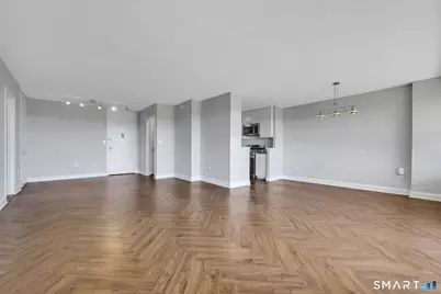 44 Strawberry Hill Avenue #7E, Stamford, CT 06902 - Photo 8