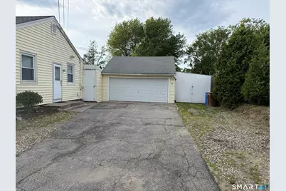 17 Sunset Drive, Shelton, CT 06484 - Photo 2