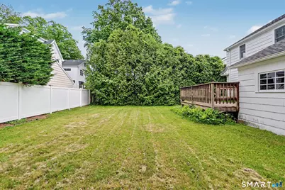 85 Eastlawn Street, Fairfield, CT 06824 - Photo 4