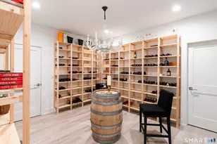 106 Pond Rd, Stamford, CT 06902 - Photo 22