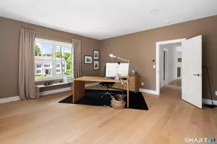 106 Pond Rd, Stamford, CT 06902 - Photo 16