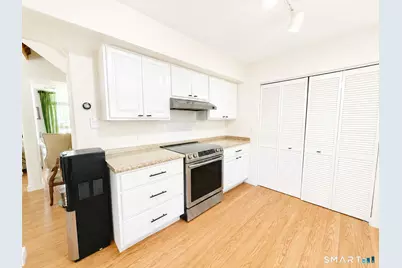 1 Partridge Court #1, Simsbury, CT 06070 - Photo 4