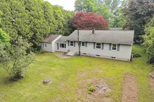 37 Laperle Ave, Plainfield, CT 06374 - Photo 20