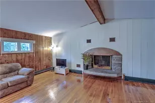 38 Hawleyville Rd, Newtown, CT 06470 - Photo 2