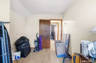 11 Elliott Pl, Hartford, CT 06114 - Photo 14