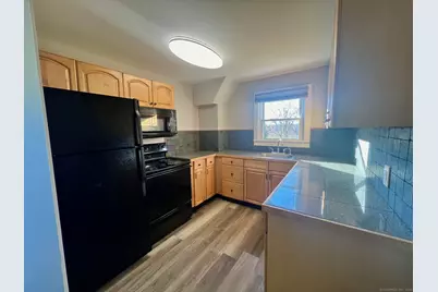 8 Burgeville Court, Groton, CT 06340 - Photo 8