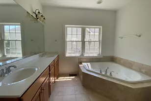 13 Rowland Farm Rd, Oxford, CT 06478 - Photo 12