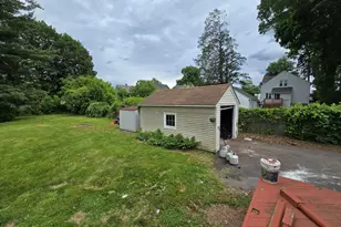 14 Center Ct, Newington, CT 06111 - Photo 30