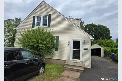 14 Center Court, Newington, CT 06111 - Photo 2