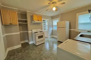 144 Maplewood Ave, West Hartford, CT 06119 - Photo 6