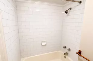 54 Prospect St, Torrington, CT 06790 - Photo 6
