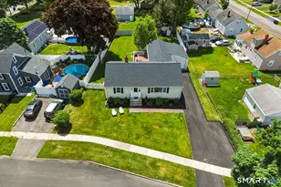 35 Birchwood Square, Stratford, CT 06614 - Photo 8