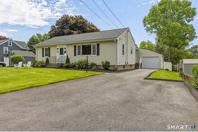 35 Birchwood Square, Stratford, CT 06614 - Photo 2