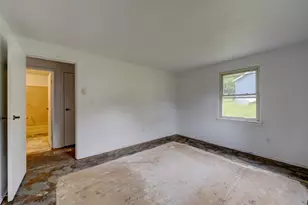 37 Spring View Ln, Windham, CT 06226 - Photo 18