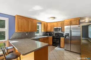631 Warrenville Rd, Mansfield, CT 06250 - Photo 12