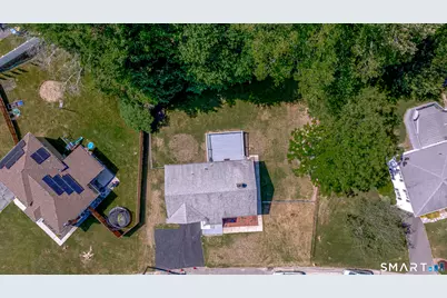 47 Juniper Ridge Drive, Waterbury, CT 06708 - Photo 4