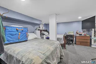 33 Murray St, Ansonia, CT 06401 - Photo 32