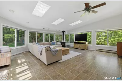 5 Lawton Drive, Simsbury, CT 06070 - Photo 10