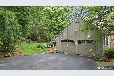 5 Lawton Drive, Simsbury, CT 06070 - Photo 34