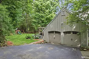 5 Lawton Dr, Simsbury, CT 06070 - Photo 34