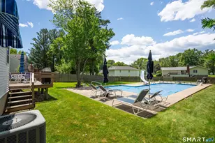 71 Bainton Rd, West Hartford, CT 06117 - Photo 36