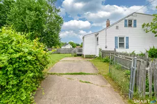 69 Sunny Reach Dr, East Hartford, CT 06118 - Photo 24