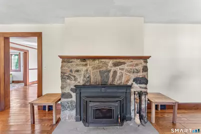 39 Clearview Avenue, Danbury, CT 06811 - Photo 8
