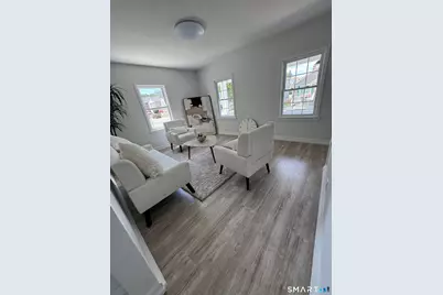 202 Goddard Avenue, Bridgeport, CT 06610 - Photo 6